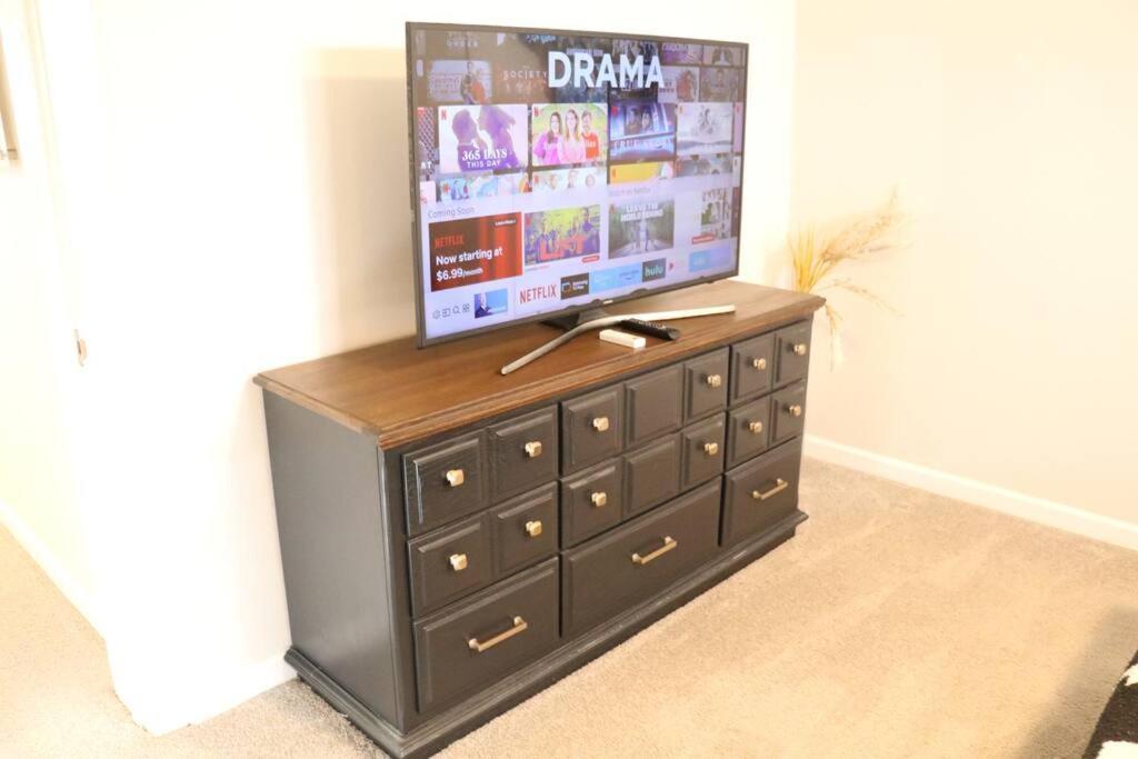 Cowboy Den-Hot Tub-Game Room-Pet Friendly-No Pet Fees! Albuquerque Eksteriør billede