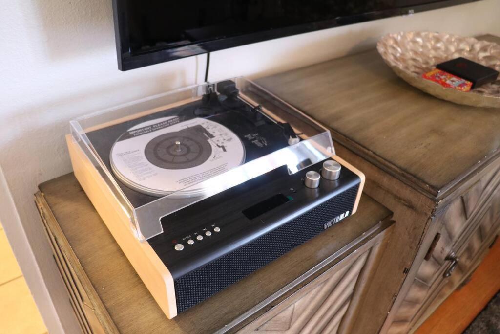 Cowboy Den-Hot Tub-Game Room-Pet Friendly-No Pet Fees! Albuquerque Eksteriør billede