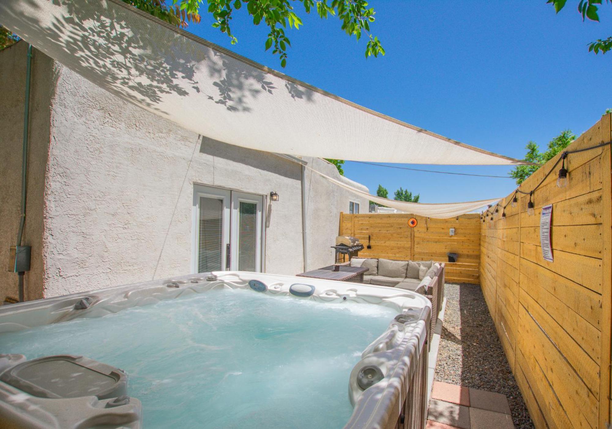 Cowboy Den-Hot Tub-Game Room-Pet Friendly-No Pet Fees! Albuquerque Eksteriør billede