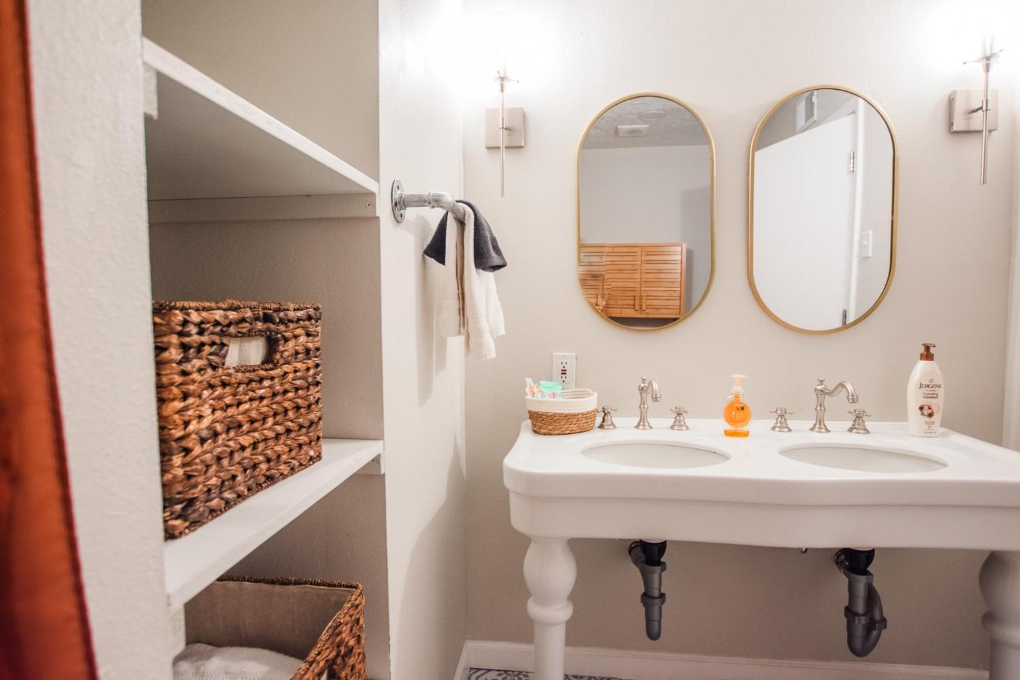 Cowboy Den-Hot Tub-Game Room-Pet Friendly-No Pet Fees! Albuquerque Eksteriør billede
