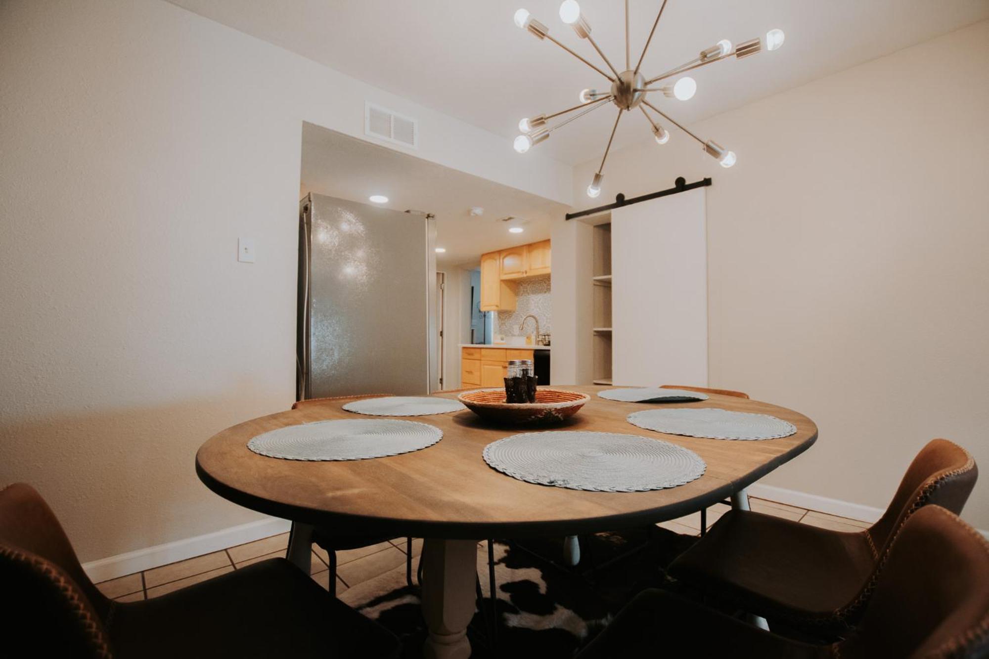 Cowboy Den-Hot Tub-Game Room-Pet Friendly-No Pet Fees! Albuquerque Eksteriør billede