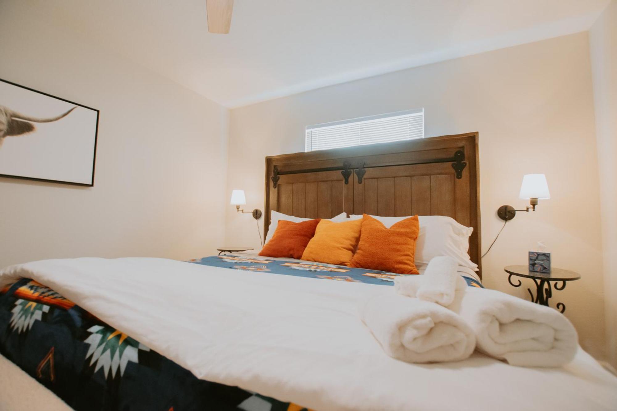 Cowboy Den-Hot Tub-Game Room-Pet Friendly-No Pet Fees! Albuquerque Eksteriør billede